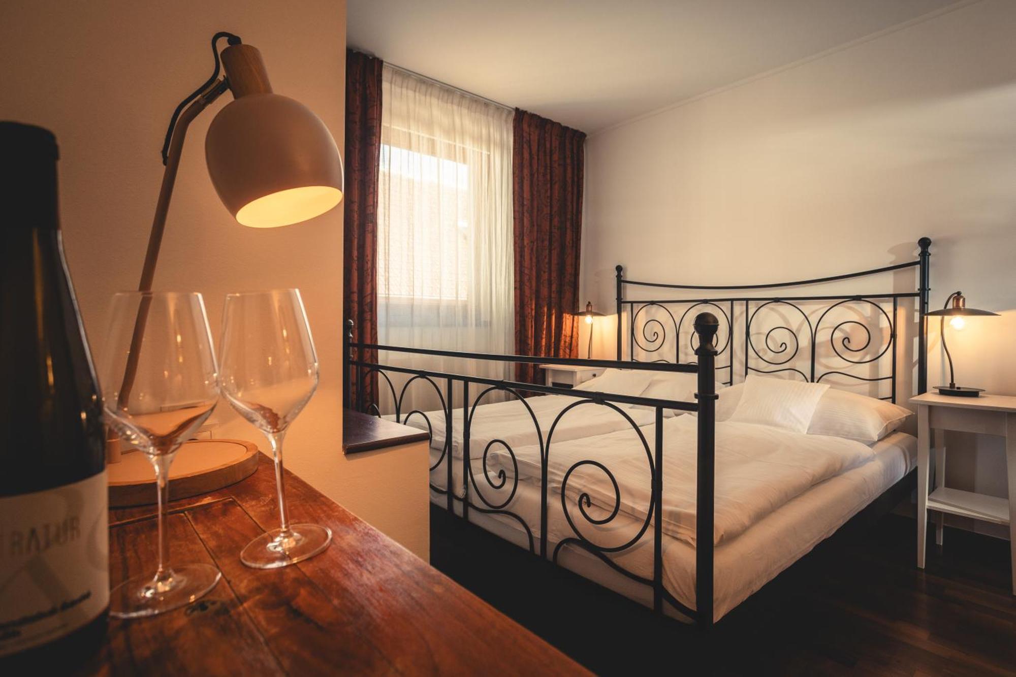 Vinarstvi & Vinarsky Dum Petratur Apartment Blatnice pod Svatym Antoninkem Ngoại thất bức ảnh