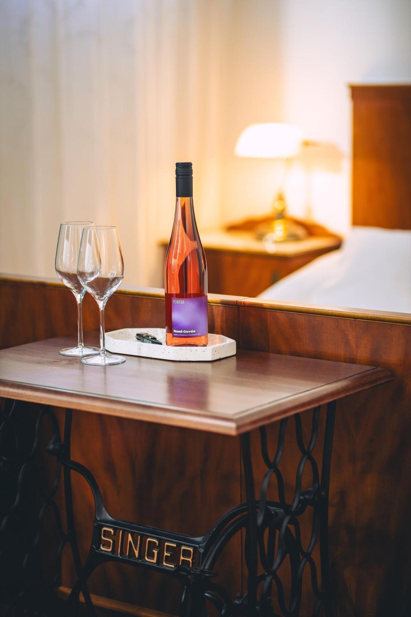 Vinarstvi & Vinarsky Dum Petratur Apartment Blatnice pod Svatym Antoninkem Ngoại thất bức ảnh